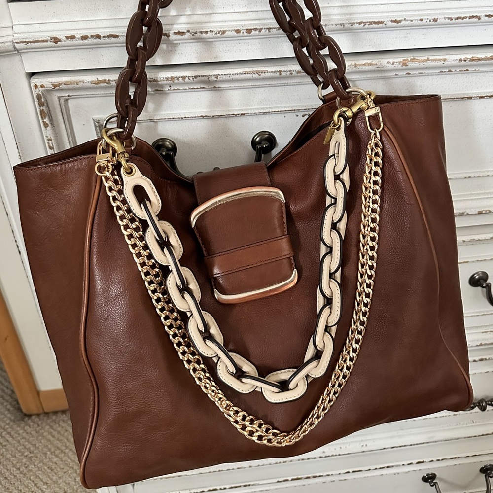 Vintage Banana Republic Jumbo Brown Leather Buckle & Chain Hobo Bag - Picture 15 of 15